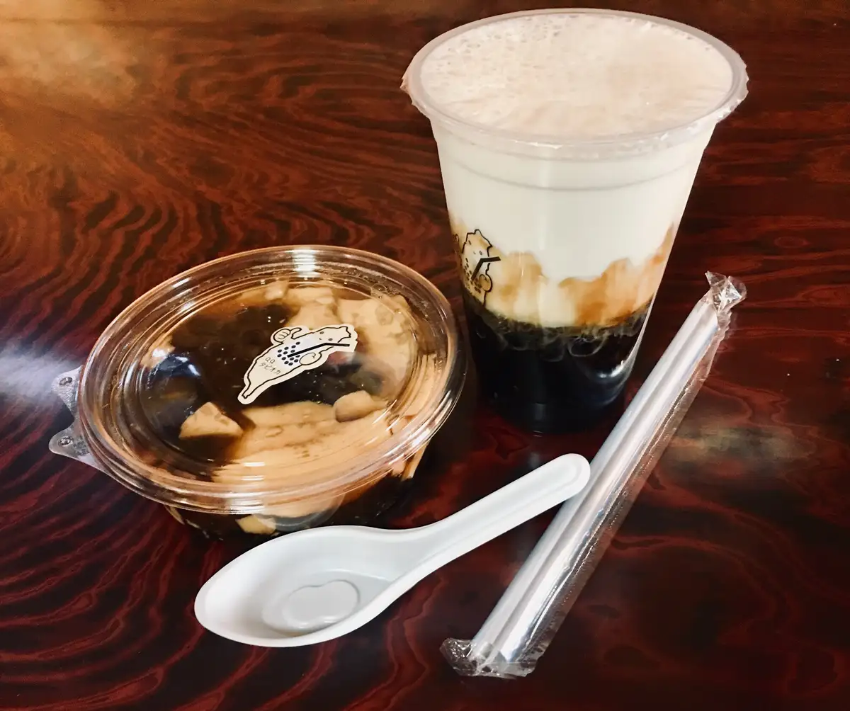 【QQタピオカ】流行の最先端、甘くてモチモチのタピオカを楽しもう