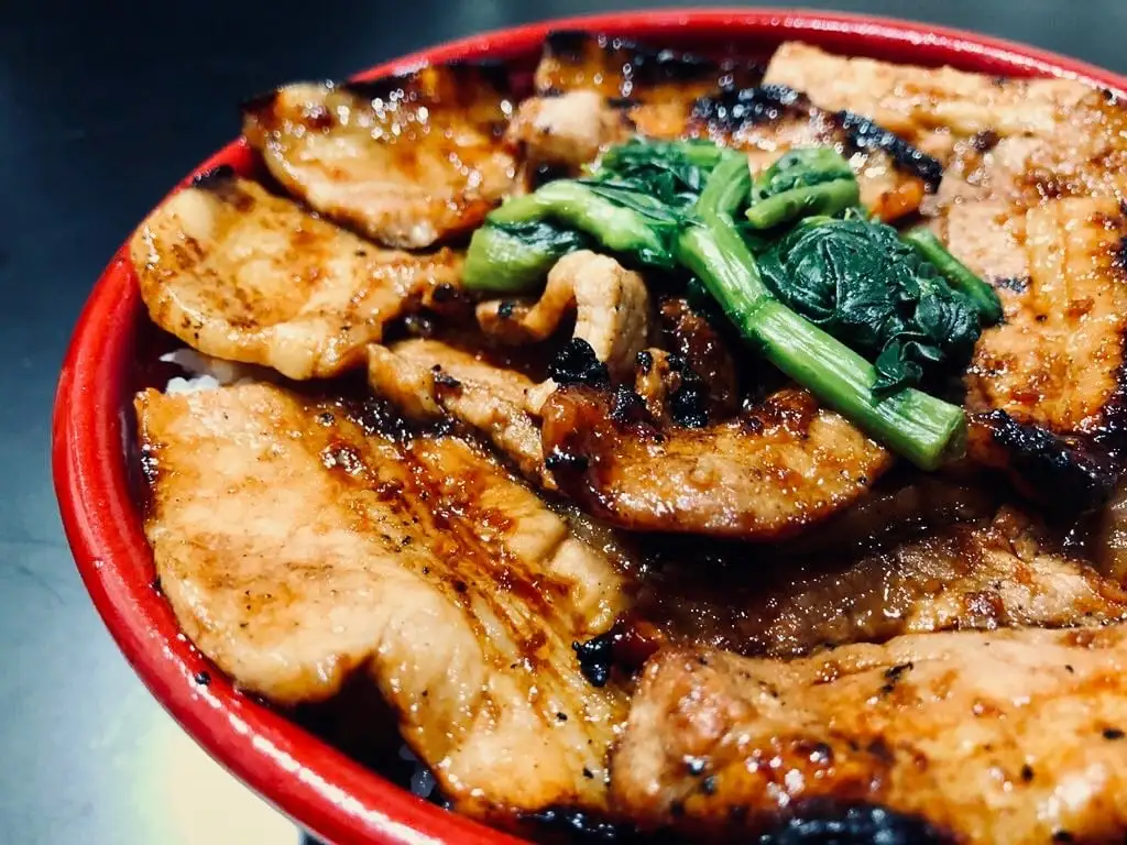 【豚大学】『豚丼(大)』Uber Eats屈指の中毒性にリピーター続出！！