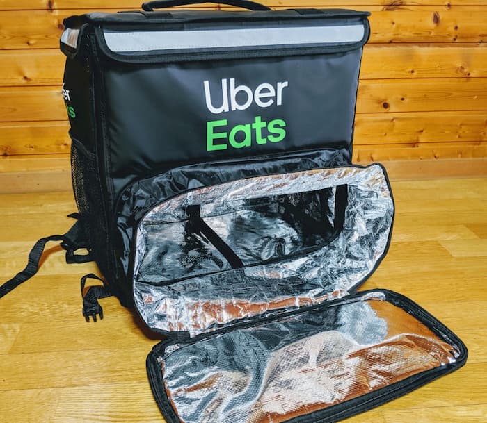 ウーバーイーツ バッグ 下段 開ける