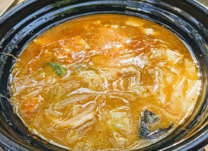 ウーバーイーツ　蒙古タンメン中本　スープ