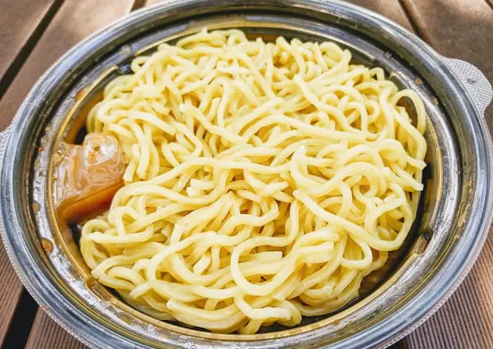 ウーバーイーツ　蒙古タンメン中本　蒸気穴