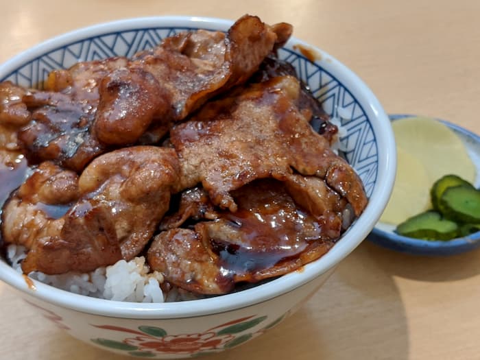 『豚丼まむろ』1,600円