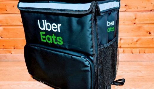 【Uber Eats(ウーバーイーツ)配達バッグ】機能性グンバツ新型黒ウバッグが登場！～ウバッグの集大成でカッコいい！…けど？